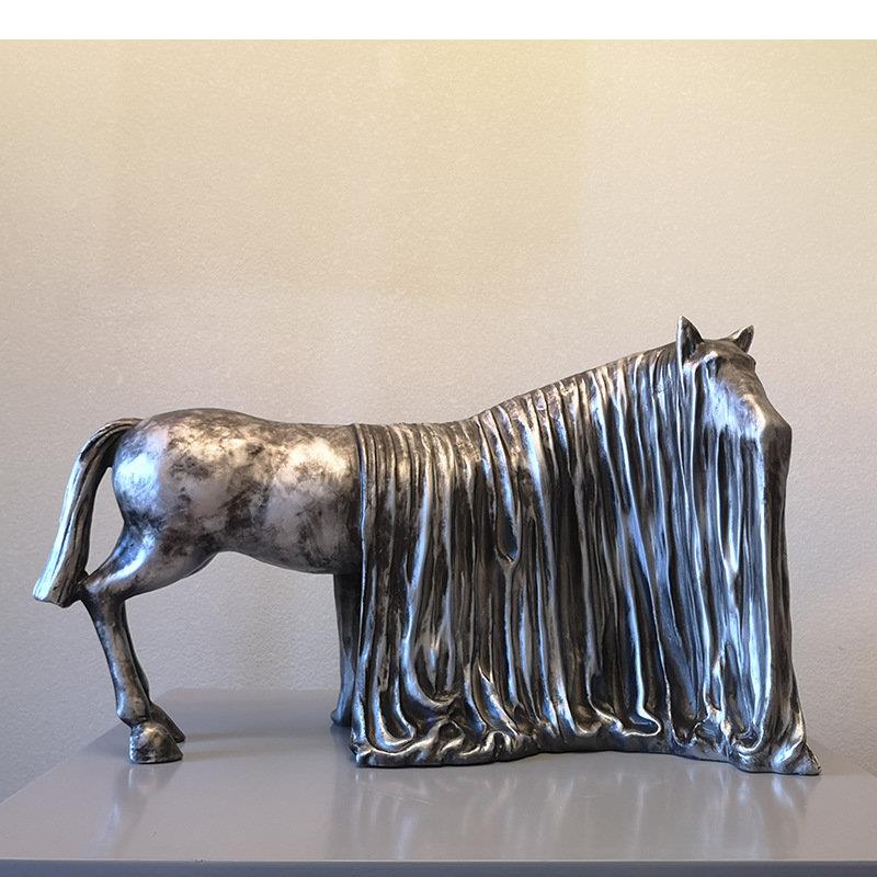 Crafting Resin - Curtain Covering Horse Sculpture Abstract Crafts